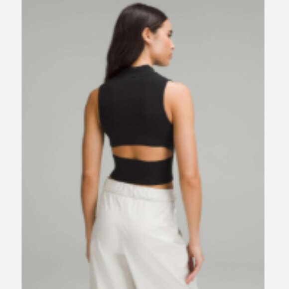 Brand New Lululemon Open Back Half-Zip Sweater - Picture 3 of 13
